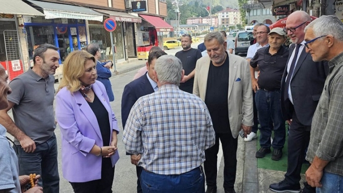 Yeni Parti Heyeti Rize’de Halkla Buluştu